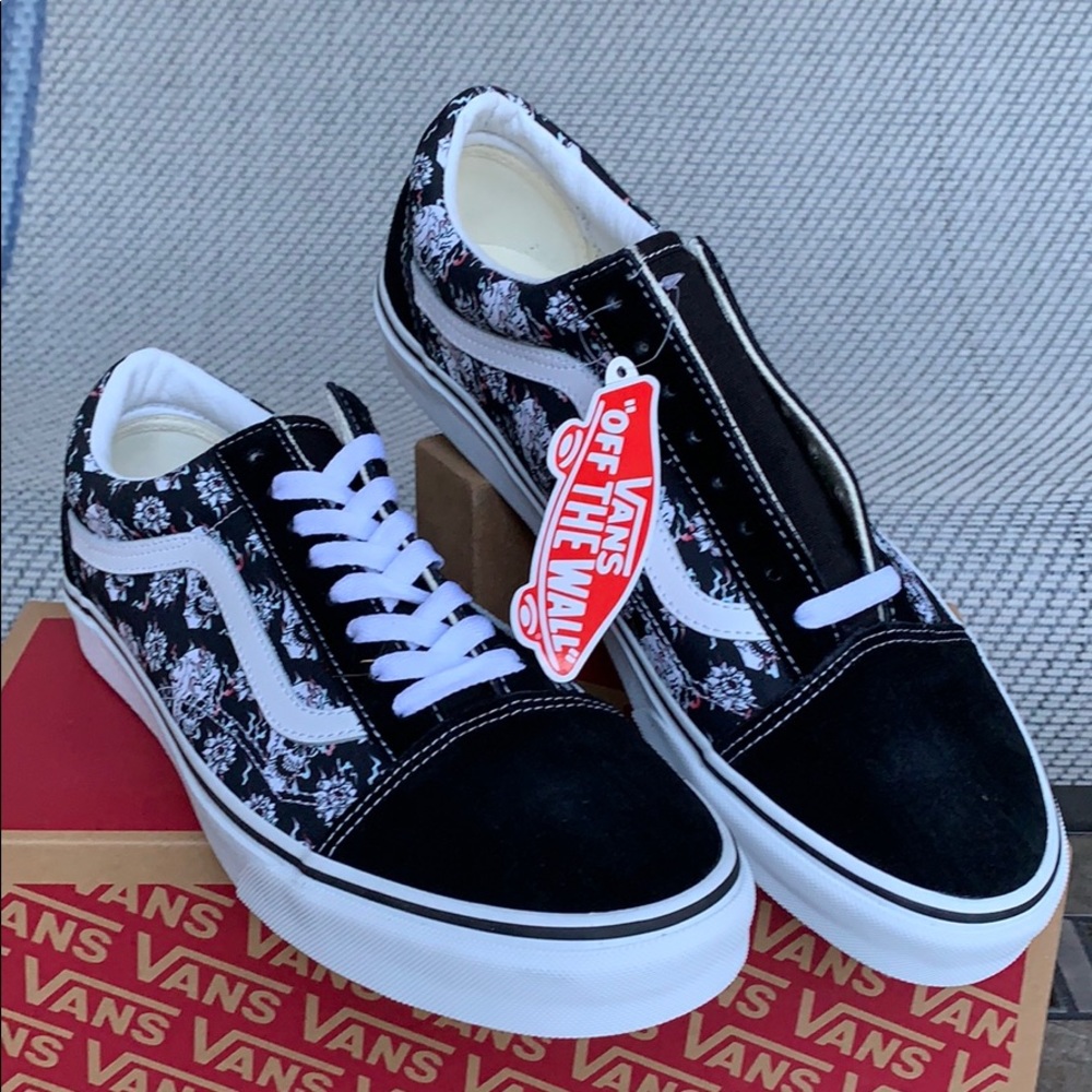 ••VANS OLD SKOOL FLUSH SKULLS MULTI/TRWHT WMNS - Picture 3 of 16